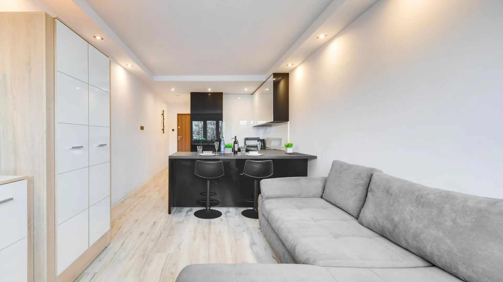 Chlopska 34D By Homeprime Gdansk Poland